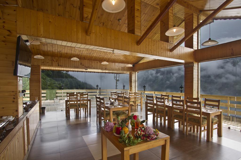Vivaan The Sunrise Resort Manāli Eksteriør bilde